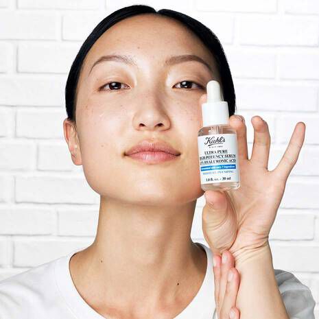 Ultra Pure 1.5% Hyaluronic Acid Serum bottle and box