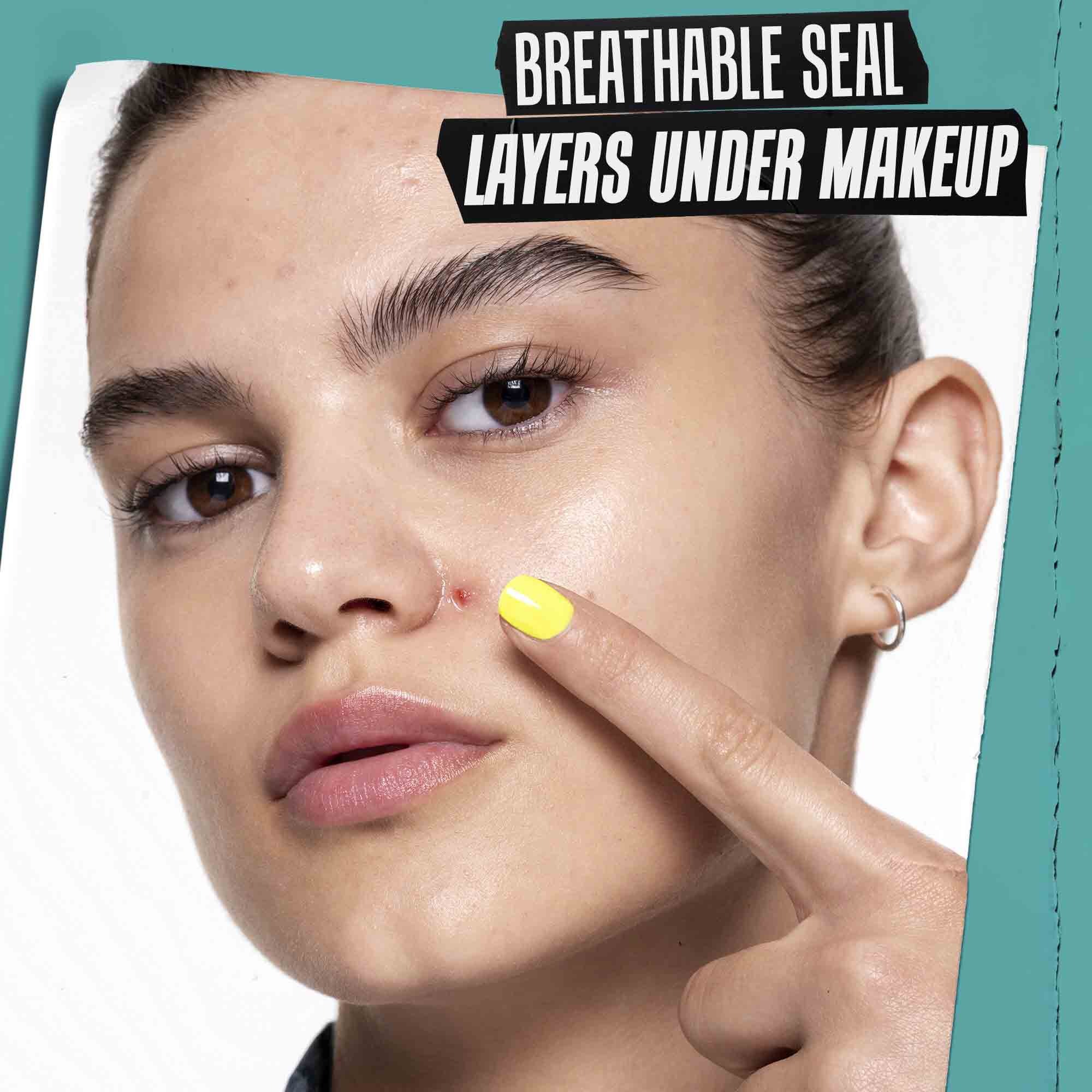 Auftragen von Truly-Targeted Blemish-Clearing Solution auf die Haut.